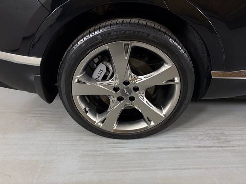 Used 2023 Genesis GV80 3.5T w/ Prestige Package AWD/4WD image 10