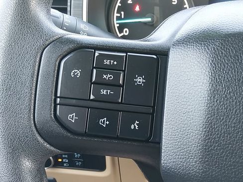 Used 2023 Ford F150 XLT AWD/4WD image 25