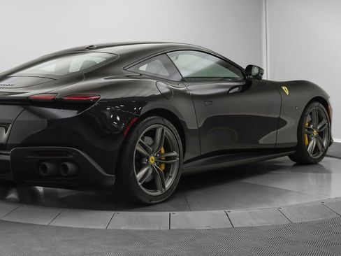 Used 2022 Ferrari Roma Nero Daytona Metallic image 9