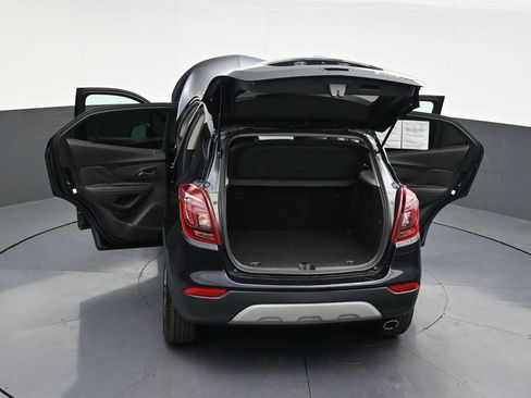 Used 2022 Buick Encore Preferred w/ Safety Package image 36