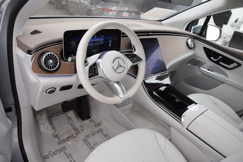 Certified 2023 Mercedes-Benz EQE 350+ SUV image 21