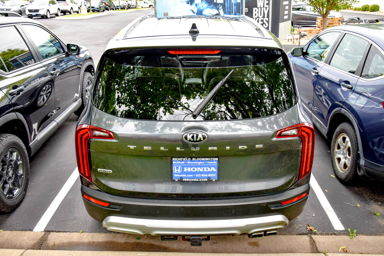 Used 2020 Kia Telluride EX w/ EX Premium Package AWD/4WD image 17