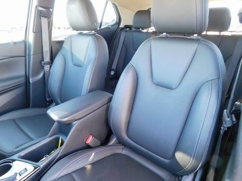 Used 2024 Buick Encore GX Sport Touring image 14