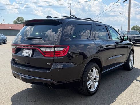 Used 2024 Dodge Durango GT AWD/4WD image 3