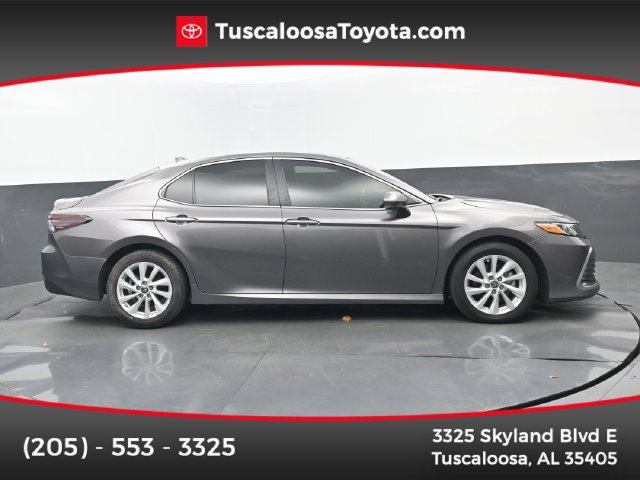 Used 2024 Toyota Camry LE w/ Convenience Package FWD image 1