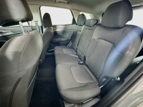Used 2023 Kia Sportage LX FWD image 24