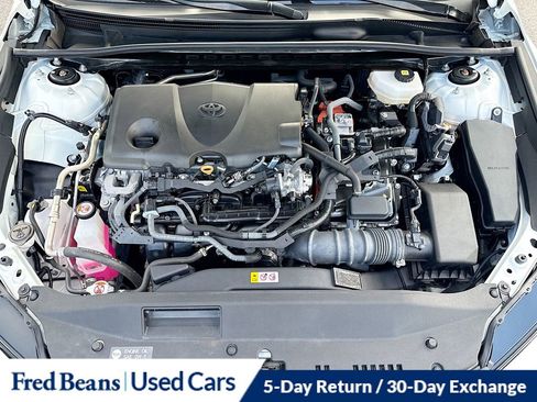 Used 2025 Toyota Camry LE FWD image 32