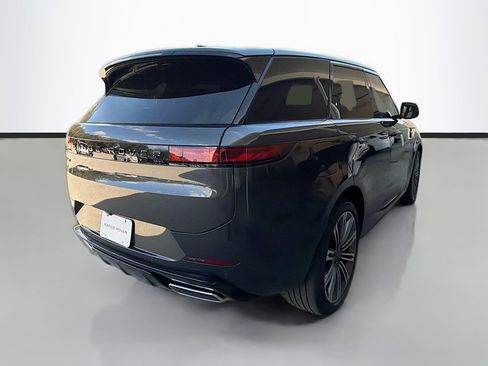 Used 2026 Land Rover Range Rover Sport Dynamic SE AWD/4WD image 5