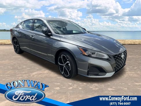 Used 2026 Nissan Altima 2.5 SR FWD image 1