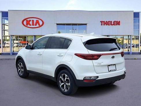 Used 2022 Kia Sportage LX image 3