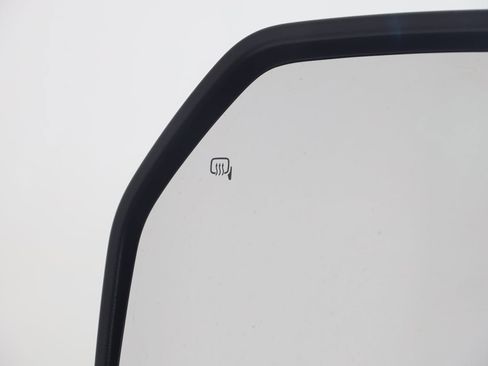 Used 2023 Ford F350 XLT image 22