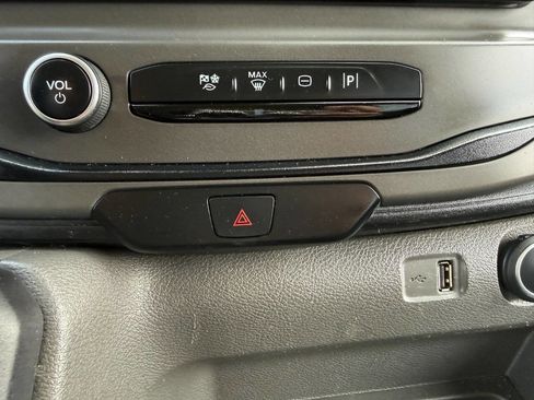 Used 2022 Ford Transit 350 XLT RWD image 47