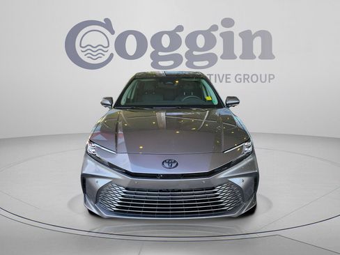 Certified 2026 Toyota Camry XLE w/ Premium Plus Package FWD image 9