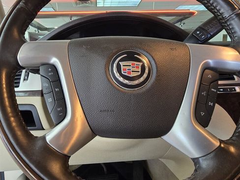 Used 2008 Cadillac Escalade ESV AWD image 32
