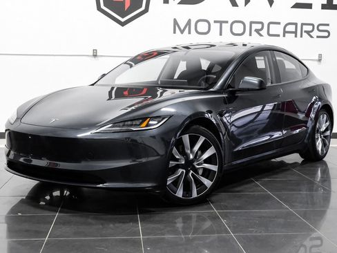 Used 2024 Tesla Model 3 Long Range RWD image 8