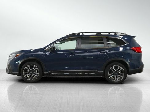 Used 2024 Subaru Ascent Limited w/ Technology Package AWD/4WD image 2