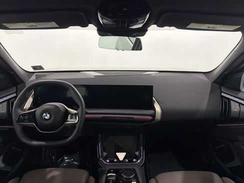 Used 2025 BMW X3 xDrive30i w/ Convenience Package image 28