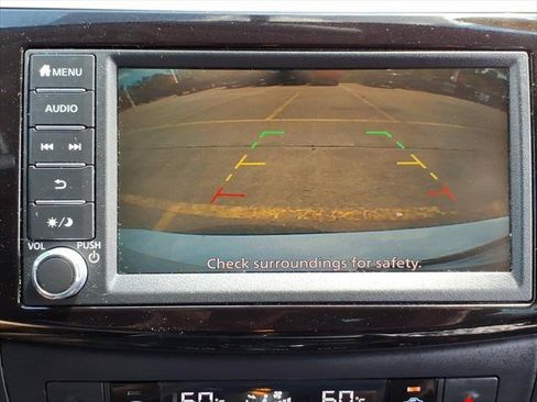 Used 2019 Nissan Sentra SV FWD image 14