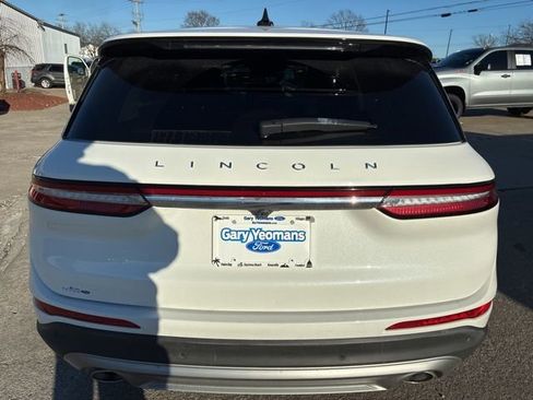 Used 2024 Lincoln Corsair AWD w/ Equipment Group 101A image 7