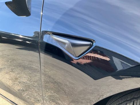 Used 2023 Tesla Model 3 Standard Range image 79