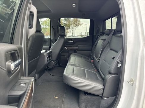 Used 2019 GMC Sierra 1500 SLT w/ SLT Premium Package image 29