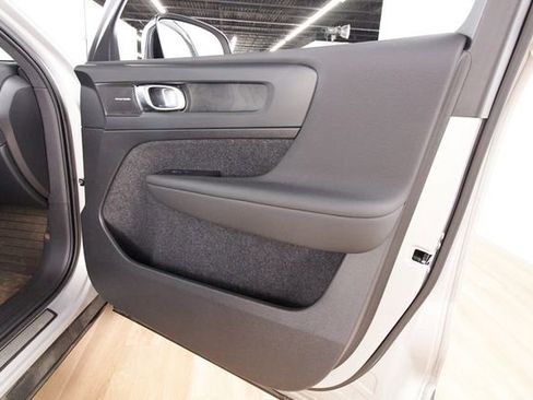 Certified 2023 Volvo C40 P8 Recharge Ultimate w/ Protection Package Premier AWD/4WD image 20