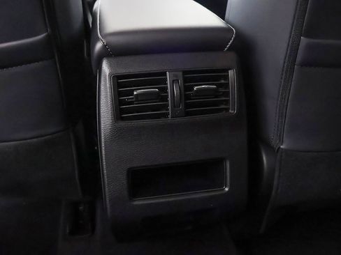 New 2026 Mitsubishi Outlander SE image 51