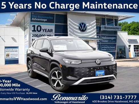 New 2026 Volkswagen Tiguan SE AWD/4WD image 1