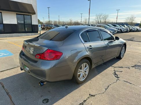 Used 2011 INFINITI G37 x Sedan w/ Premium Pkg image 14
