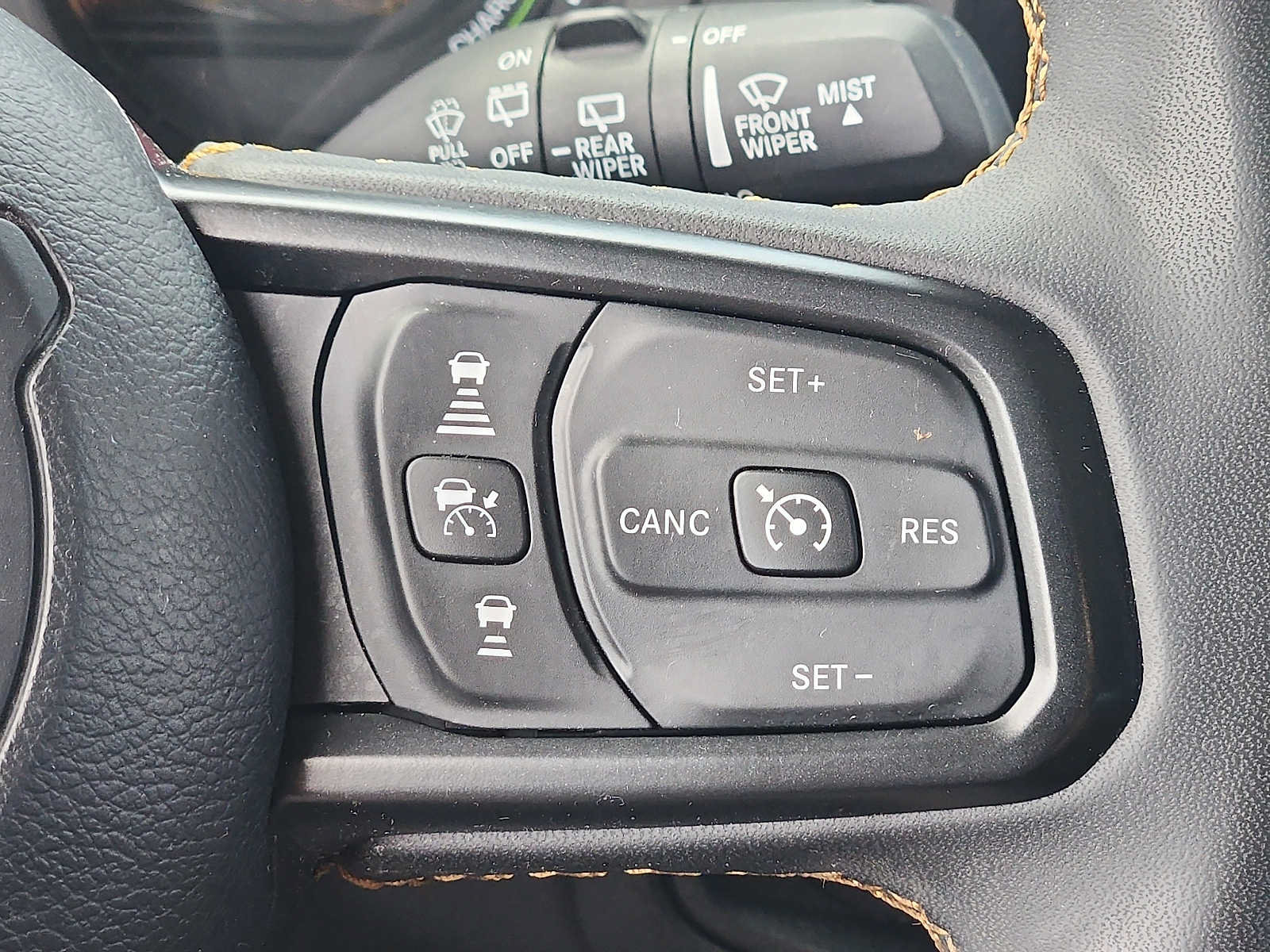 Used 2024 Jeep Wrangler Unlimited AWD/4WD image 21