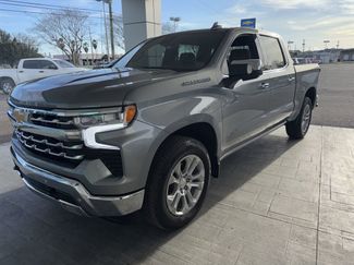 Used 2025 Chevrolet Silverado 1500 LTZ video 1