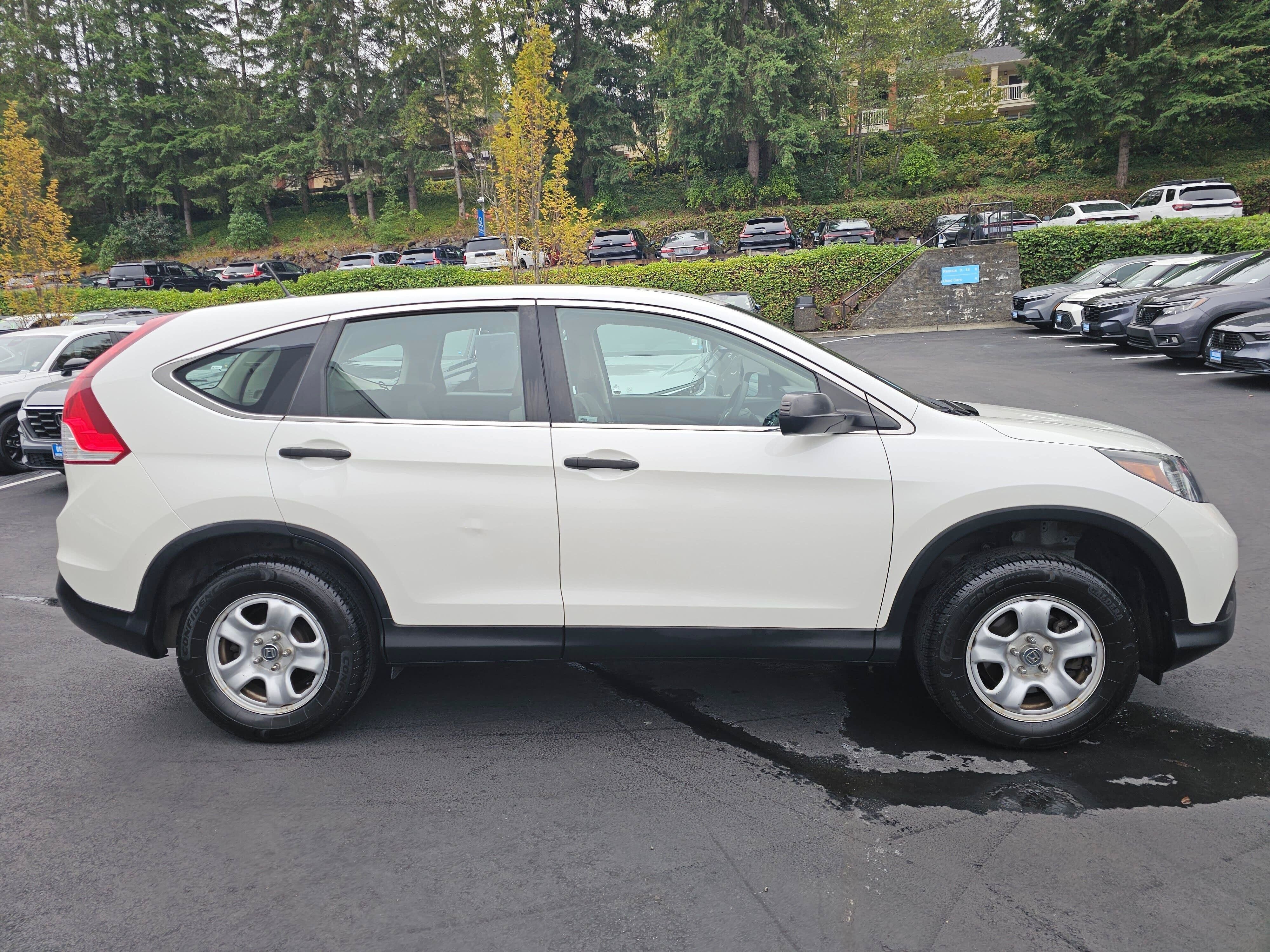 Used 2014 Honda CR-V LX image 8
