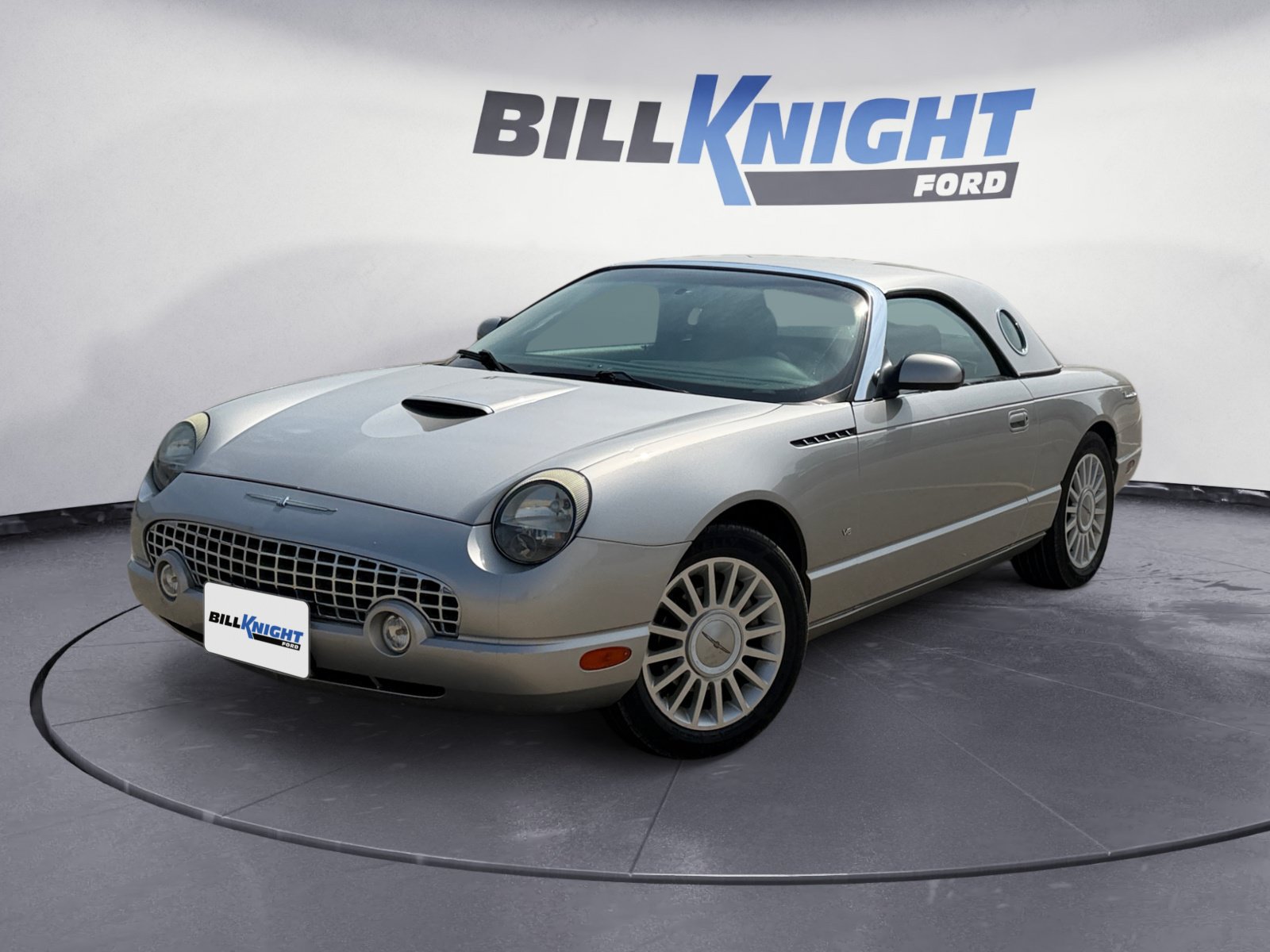 Used 2004 Ford Thunderbird RWD image 1
