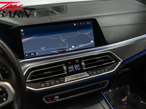 Used 2019 BMW X5 xDrive50i w/ M Sport Package image 40