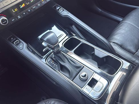 Used 2021 Kia Telluride EX w/ EX Premium Package FWD image 19