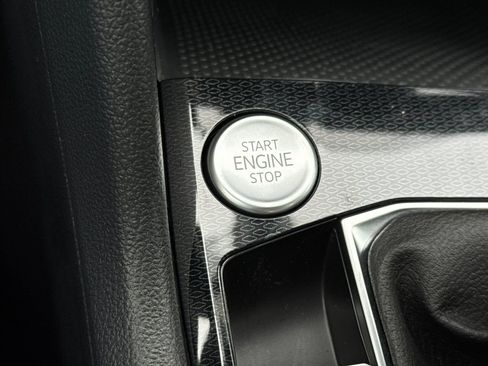 New 2026 Volkswagen Taos S FWD image 22