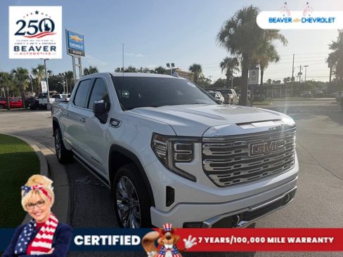 Used 2023 GMC Sierra 1500 Denali w/ Denali Reserve Package AWD/4WD image 2