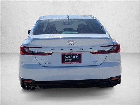 New 2026 Toyota Camry SE image 7