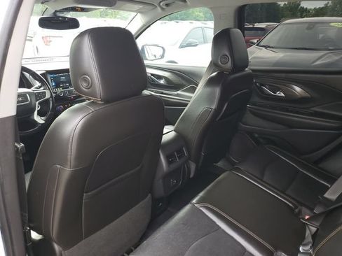 Used 2021 GMC Terrain SLT w/ LPO, Floor Liner Package FWD image 31