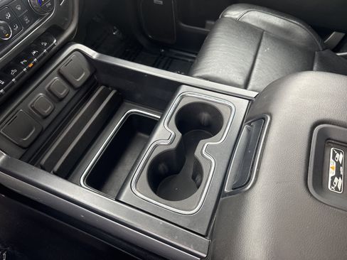 Used 2018 Chevrolet Silverado 1500 LTZ Z71 w/ LTZ Plus Package image 18