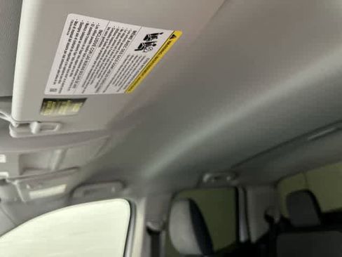Used 2024 Ford Maverick XLT FWD image 27