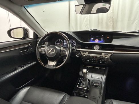 Used 2017 Lexus ES 350 image 10