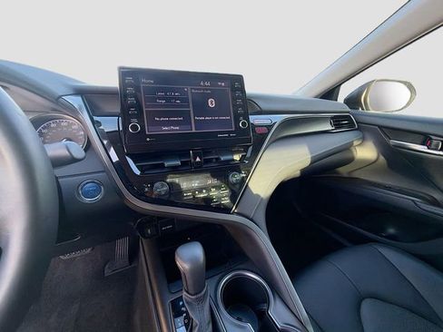 Used 2021 Toyota Camry XSE image 26