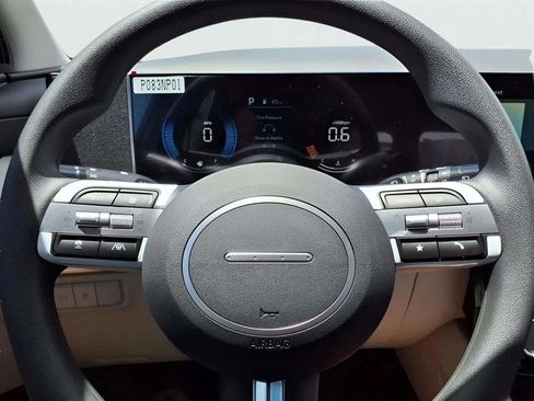 New 2025 Hyundai Tucson SEL image 16