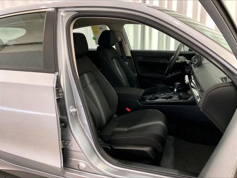 Used 2022 Honda Civic LX image 11