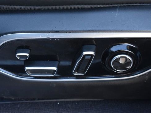 Used 2021 Jeep Grand Cherokee L Summit w/ Luxury Tech Group V image 31