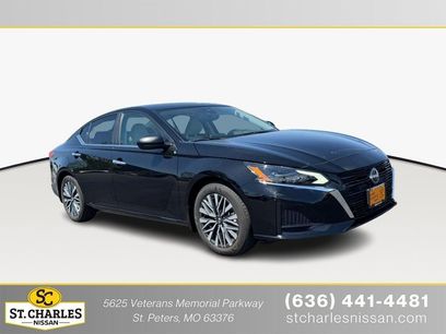 Used 2024 Nissan Altima 2.5 SV