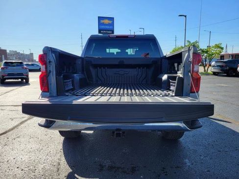 Used 2024 Chevrolet Silverado 1500 LT AWD/4WD image 23