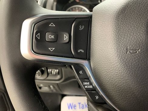Used 2025 RAM 1500 Big Horn AWD/4WD image 11
