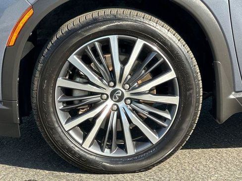 Used 2023 INFINITI QX60 Sensory w/ Cargo Package AWD/4WD image 25
